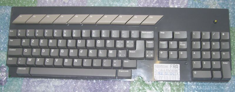 File:Falcon french keyboard.jpg